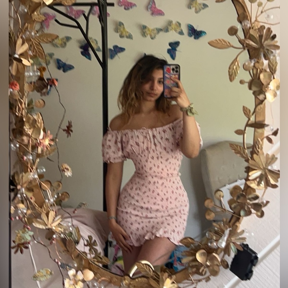 Pink dress